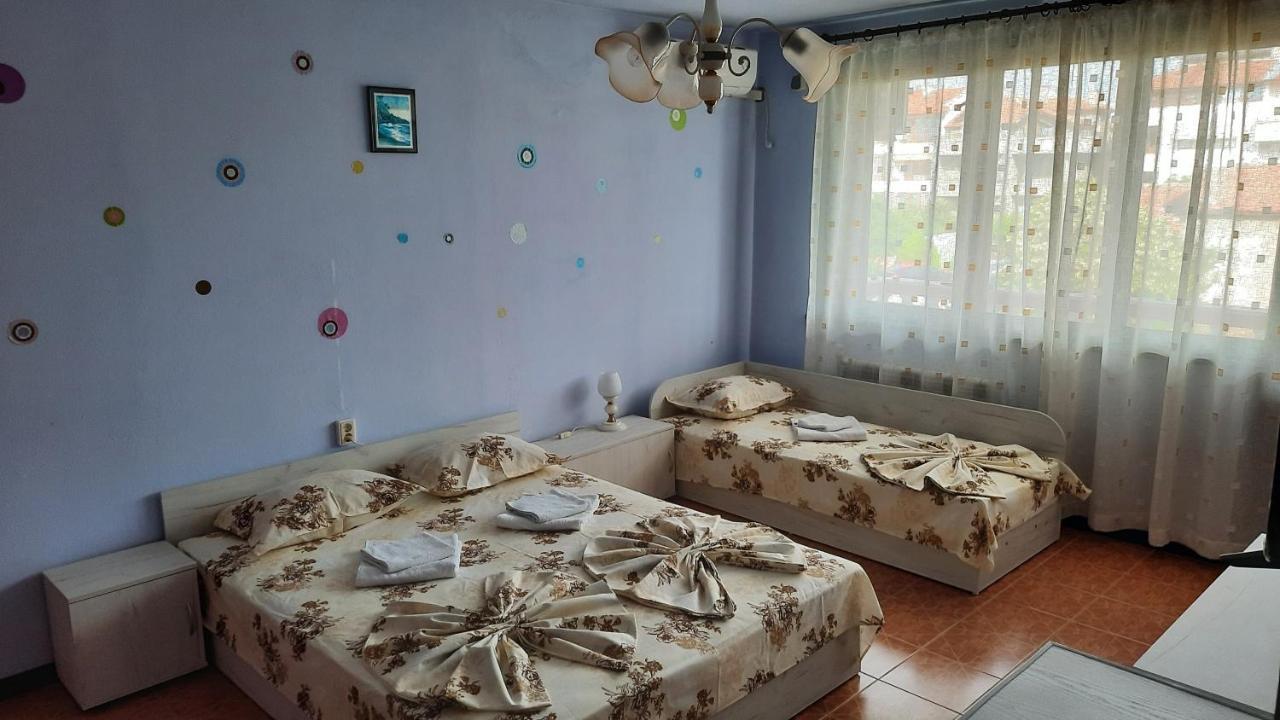 Guest House Zora Sozopol Exterior photo