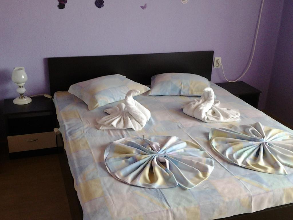 Guest House Zora Sozopol Exterior photo